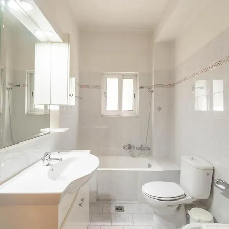 Vintage Family Comfort By Greece Apartment Aigio