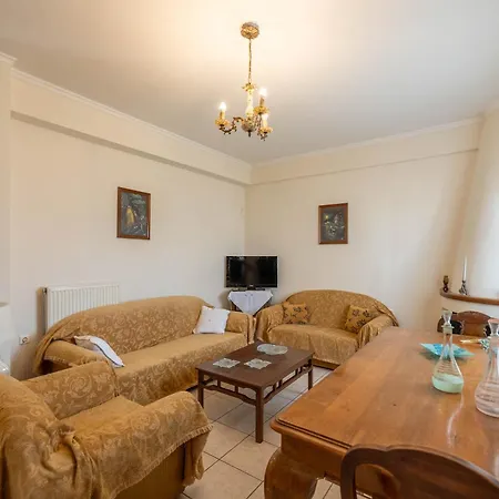 Vintage Family Comfort By Greece Apartment