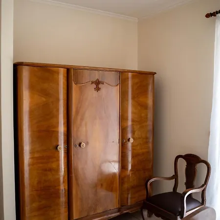Vintage Family Comfort By Greece Apartment