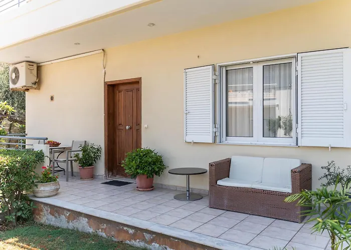 Vintage Family Comfort By Greece * Égio